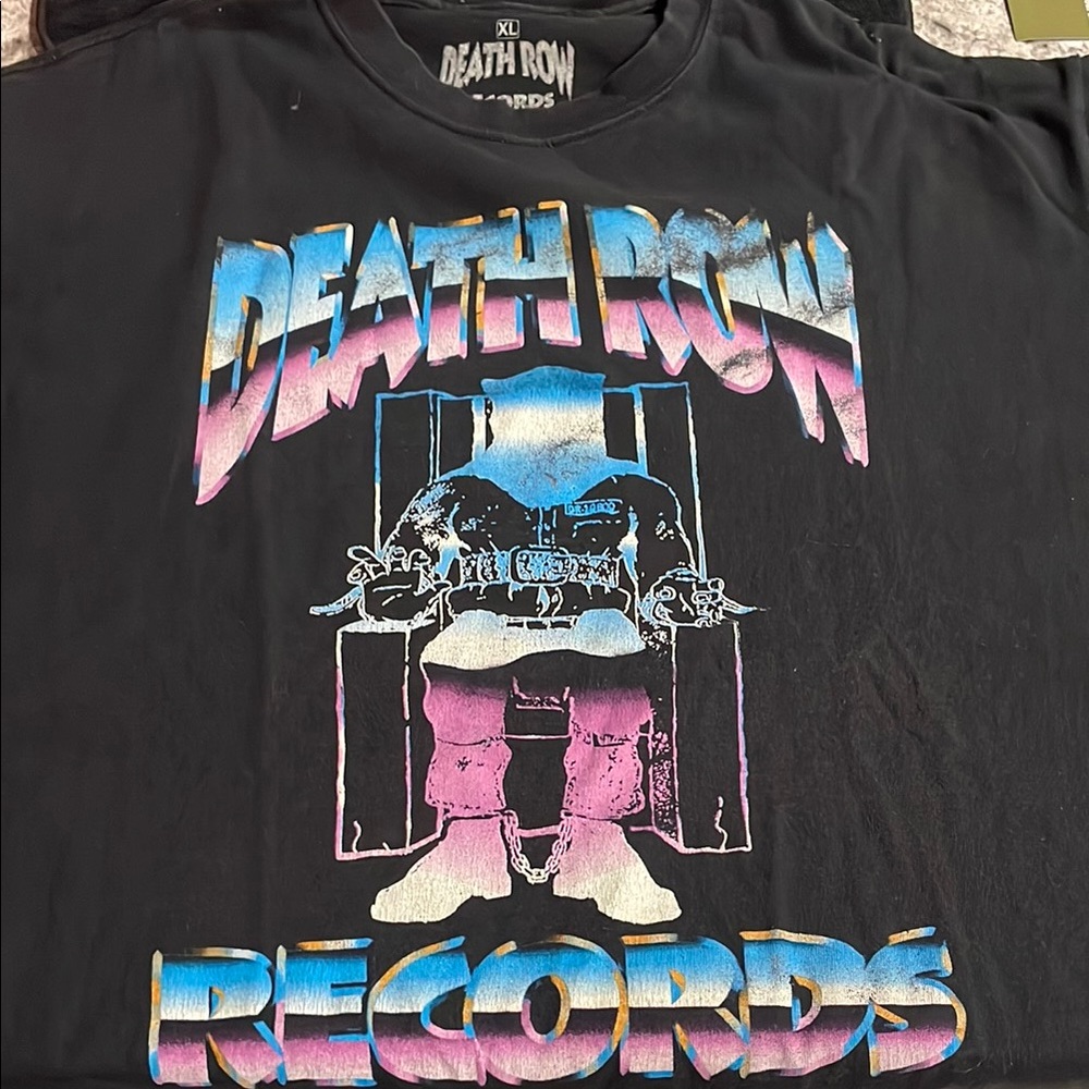 Death Row Records Black Graphic T-Shirt